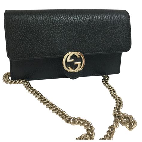 gucci pochette with chain